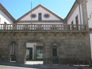 BIBLIOTECAUBI.jpg